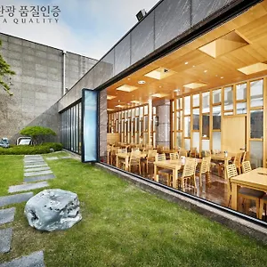 arban.busan-hotelsweb.com/